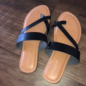 American Eagle Sandals